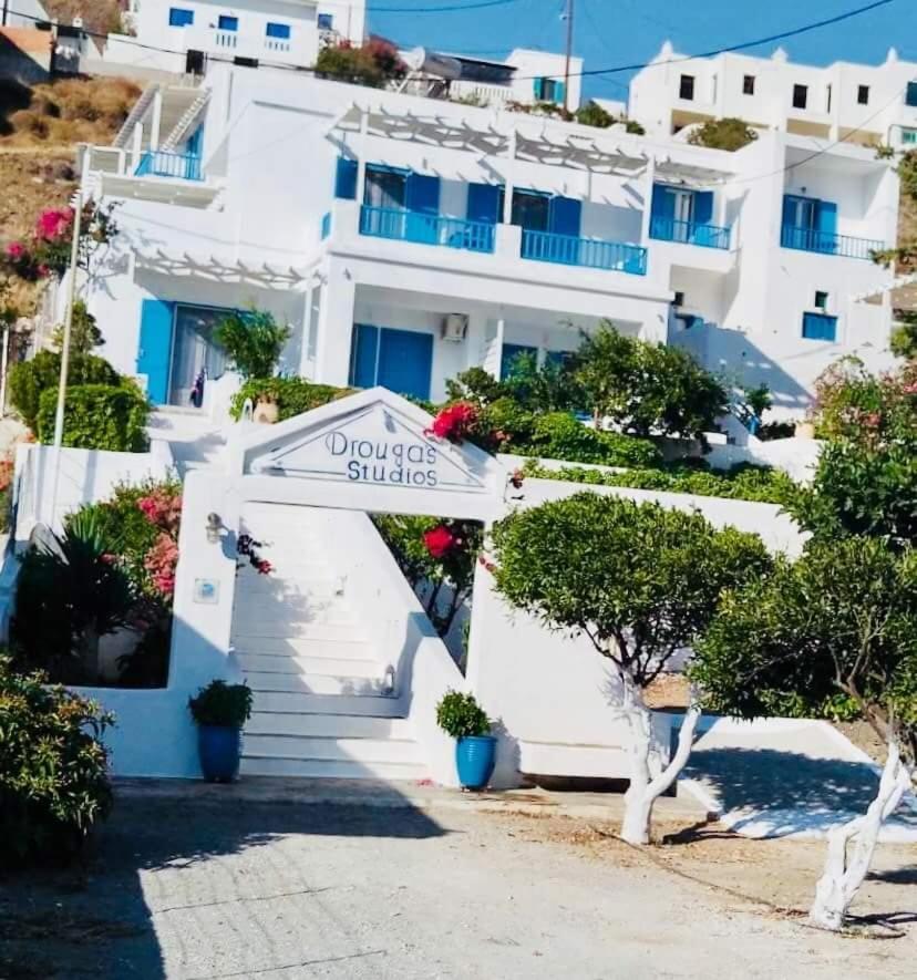 Drouga's Studios&Suites Livadi  Exterior foto